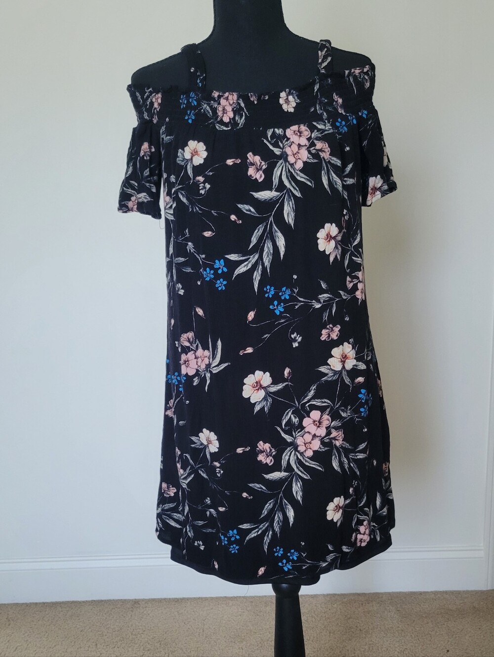 As U Wish Dark Romantic Floral Cold Shoulder Mini Dress Size M